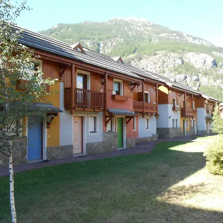 Les Chalets Du Jardin Alpin La Salle-les-Alpes Exterior photo